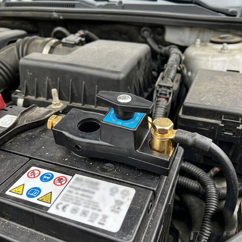 The same battery fully disconnected by the BOLTHUT twist switch