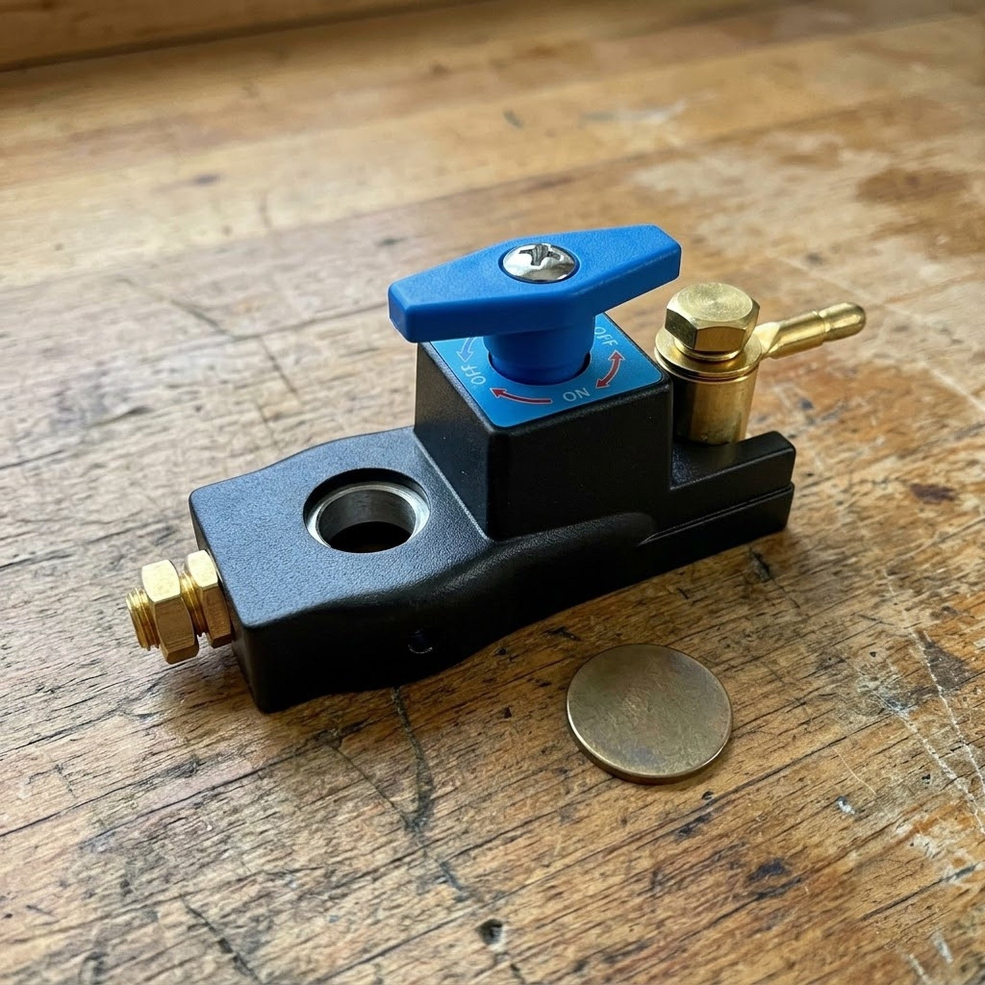 BOLTHUT Battery Disconnect Switch | BOLTHUT